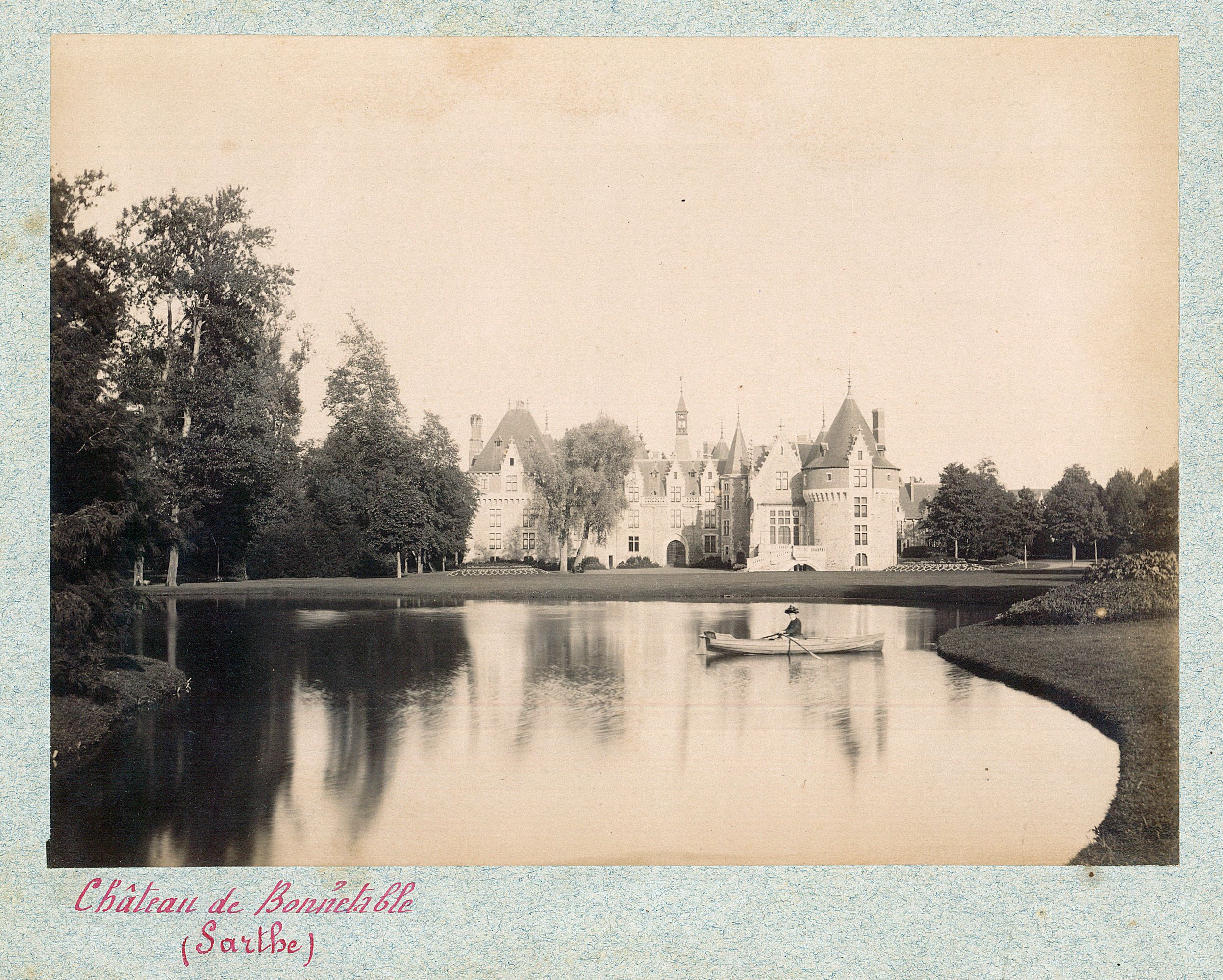 Le parc du château de Bonnétable