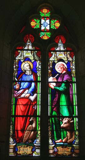 Verrière figurative : saint Jean l'Evangéliste et saint Luc