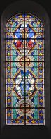 Ensemble de 2 verrières allégoriques de Sainte Jeanne d'Arc (baies 18 et 20), grande chapelle, Institution de l'Immaculée Conception, Laval