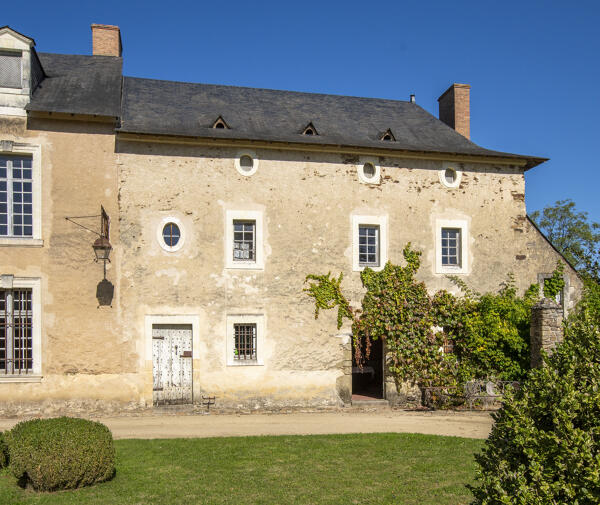 Prieuré Saint-Pierre, puis demeure de villégiature