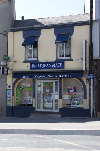 Café Jean Macé et piste de jeu de boules nantaises, 51 boulevard de la Liberté