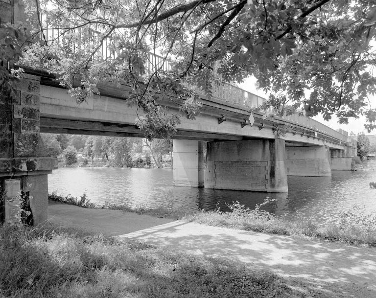 Pont de Changé