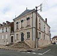 Chapelle castrale Saint-Nicolas puis hôtel de ville et salle de spectacle de Bonnétable.