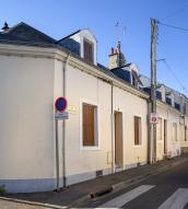 Maison à mansarde de bois, 1 rue Guillot-Ami