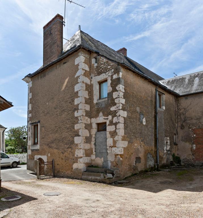 Présentation du village de Thoiré-sur-Dinan