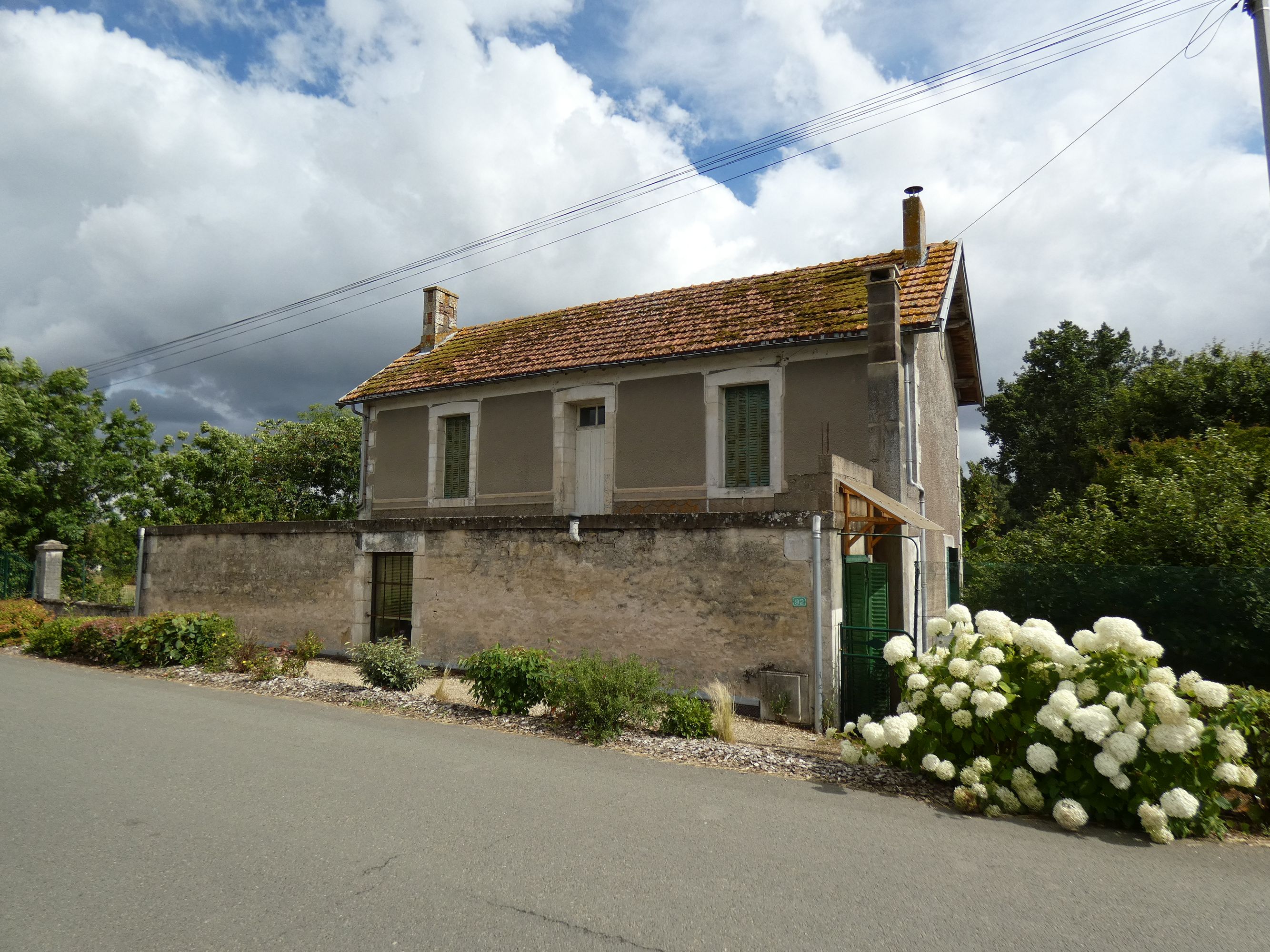 Maison, 92 route de Benet