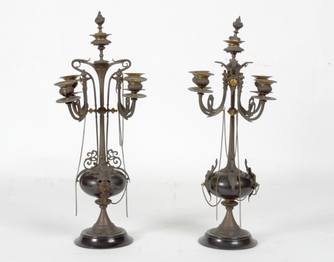 Ensemble de 2 chandeliers n° 1 - Collection Robert-Glétron