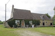 Ensemble d'édifices à cour commune de la Grande Brosse, actuellement 3 maisons