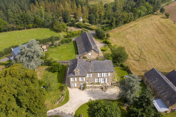 Manoir, puis ferme, puis demeure de villégiature