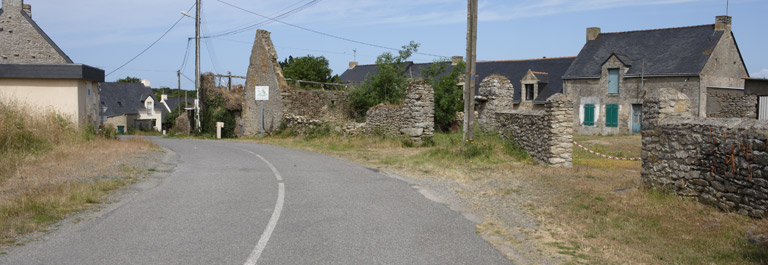 Rangée de maisons, Miroux, 1er ensemble