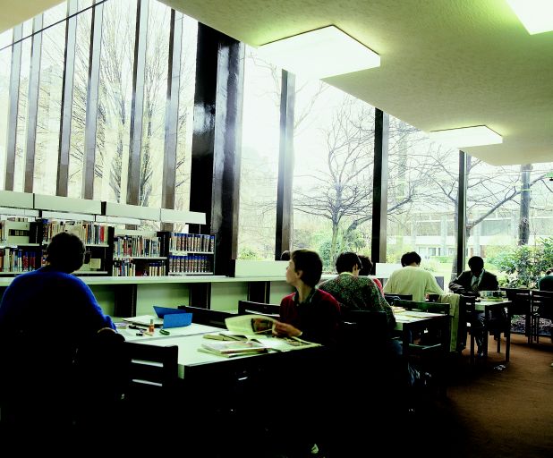 Abbaye Toussaint, actuellement bibliothèque municipale et musée David d'Angers