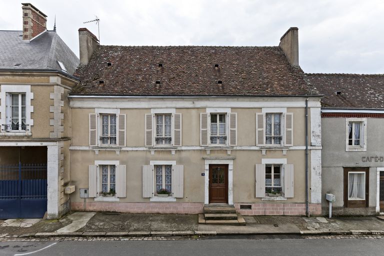 Maison puis boucherie, actuellement maison, 15 rue de la Poste