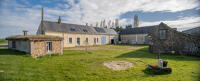 Ferme, actuellement maison, les Eglans