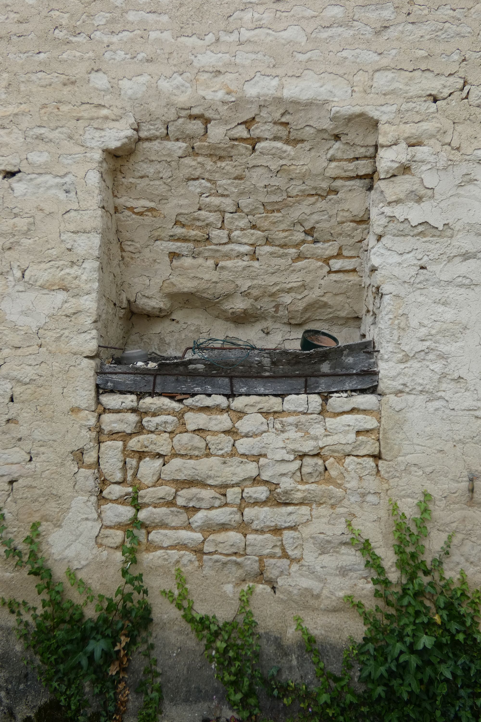 Demeure dite le Logis d'Aziré, actuellement maison, 44 chemin de la Chapelle