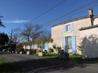 Ferme dite la hutte à Bouchet, atelier d'artisan, actuellement maison ; Bazoin, 5 chemin de Bazoin