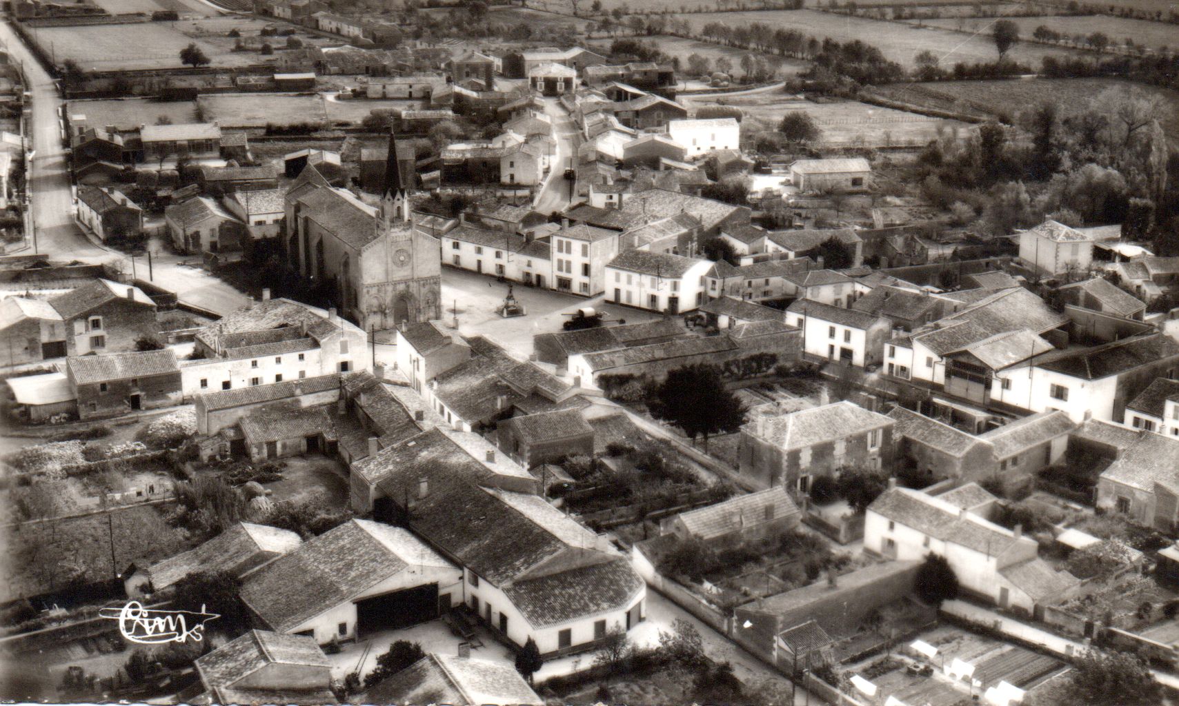 Bourg de Maillé