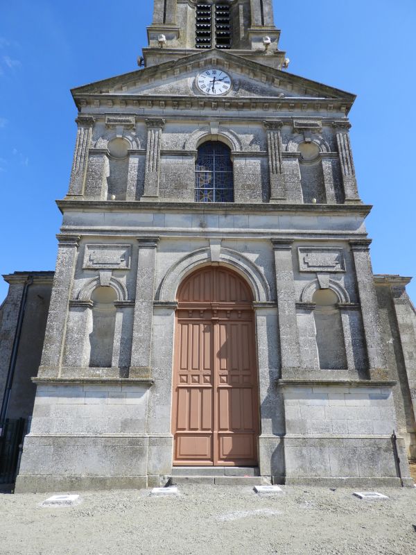 Eglise paroissiale Saint-Hilaire de L'Île-d'Elle