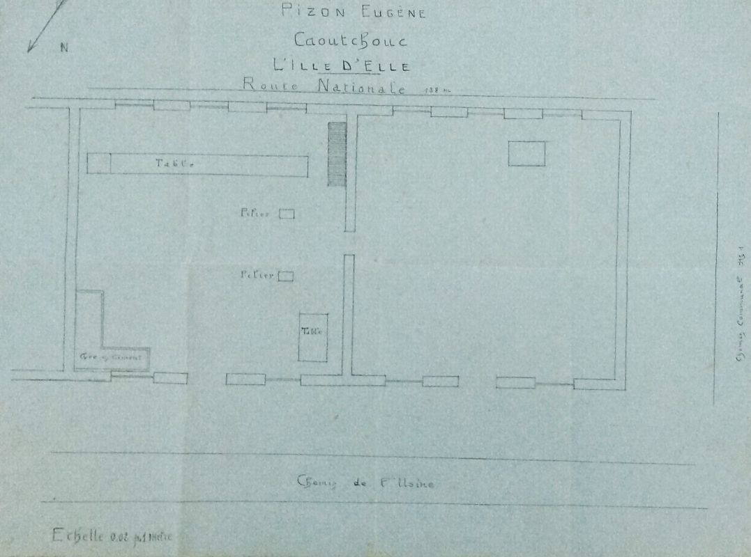 Usine de vaseline (vestiges), puis atelier de vannerie, actuellement maisons ; route de Fontenay