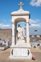 Monument aux morts, cimetière de Botz-en-Mauges