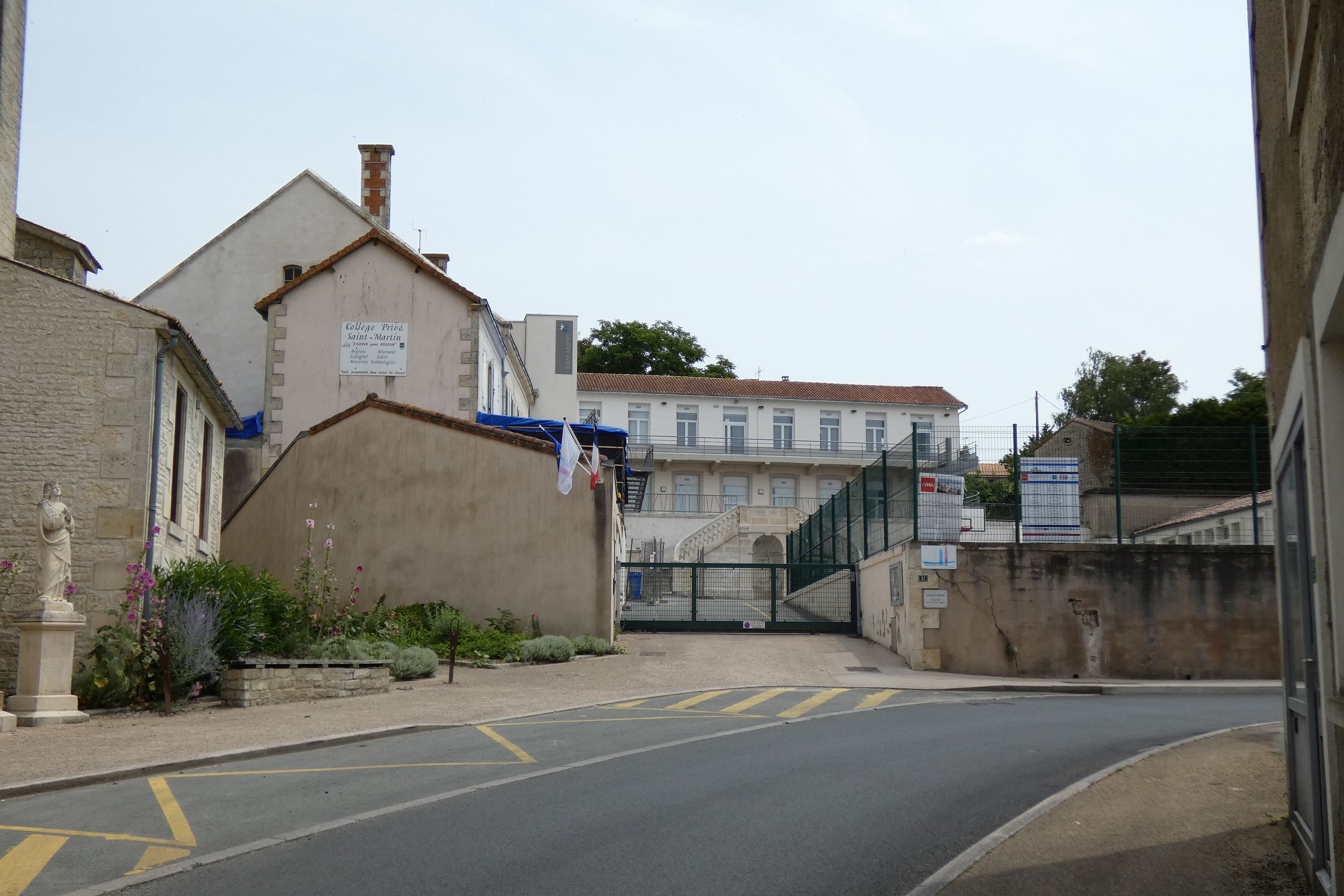 Demeure dite la Cantardière, puis école primaire privée de garçons Saint-Martin, puis collège privé Saint-Martin