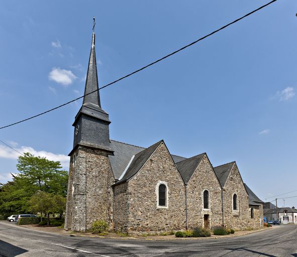 Église paroissiale Saint-Pierre - place de Challonges, Bouchamps-lès-Craon