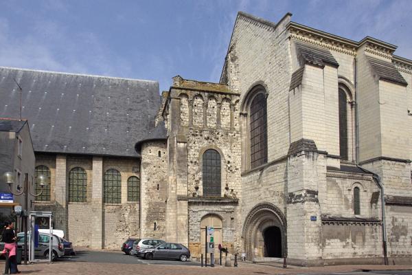 Abbaye du Ronceray, puis école royale, puis nationale supérieure d'Arts et Métiers (ENSAM)