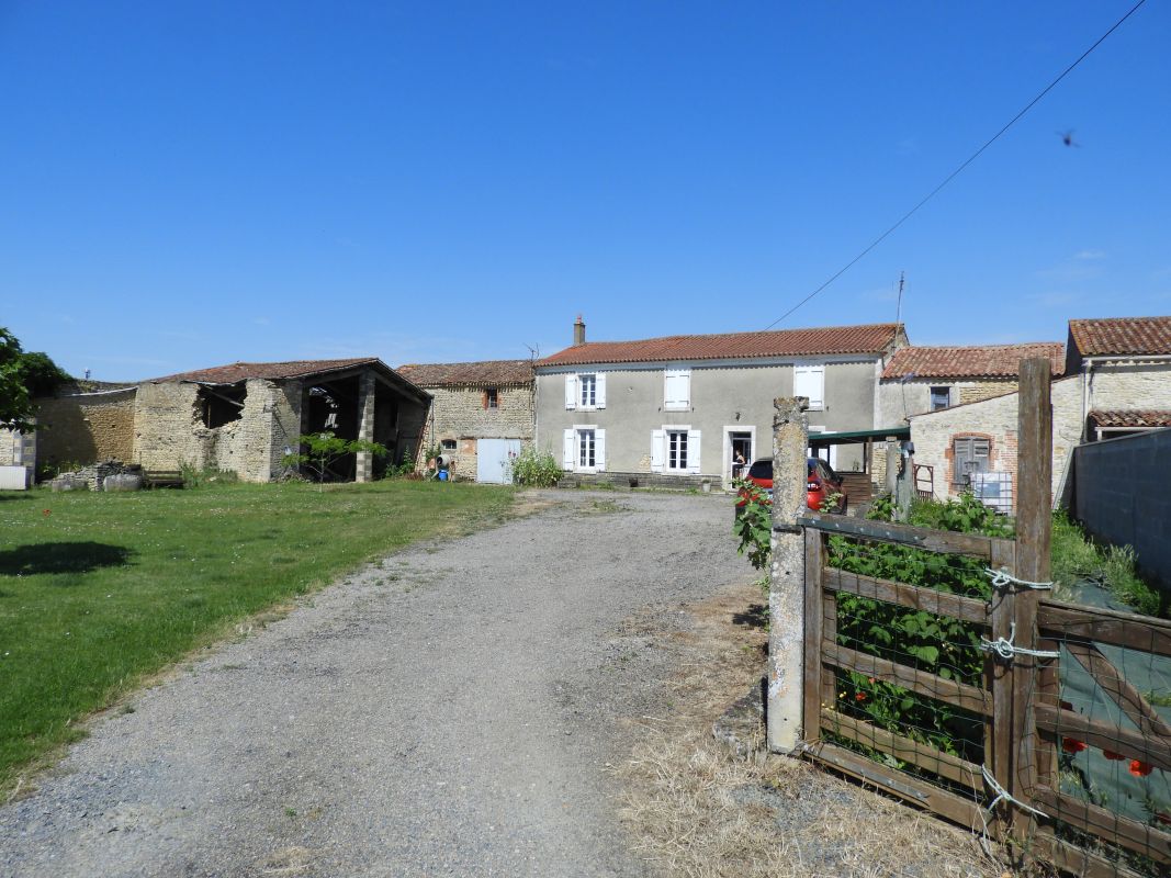 Ferme, actuellement maison, 22 rue du Maréchal-de-Lattre-de-Tassigny