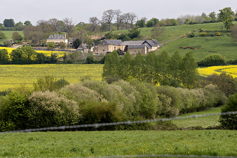 Ferme dite métairie de la Derazerie, actuellement maison