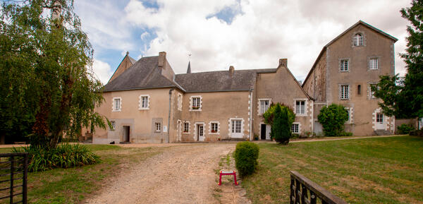 Prieuré puis abbaye de trappistes Notre-Dame du Port-du-Salut