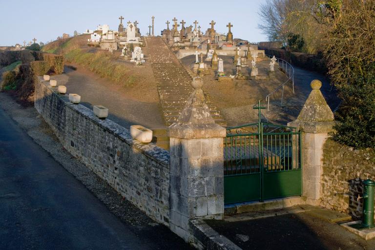 Cimetière - rue Creuse, Saint-Jean-sur-Erve