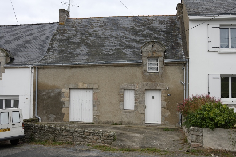 Rangée de maisons, 40, 42, 44 route des Paludiers