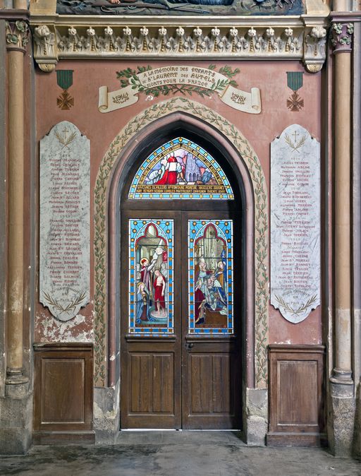 Monument aux morts, église paroissiale Saint-Laurent de Saint-Laurent-des-Autels