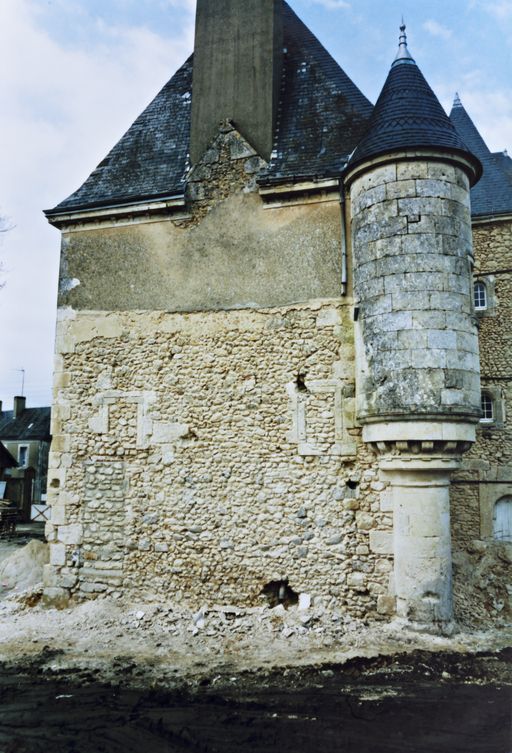 Demeure, dite château de Haut-Eclair, puis école maternelle et école primaire de filles, actuellement gîte rural