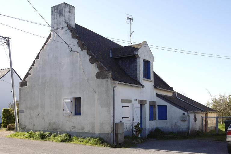 Maison, 4 place de la Croix