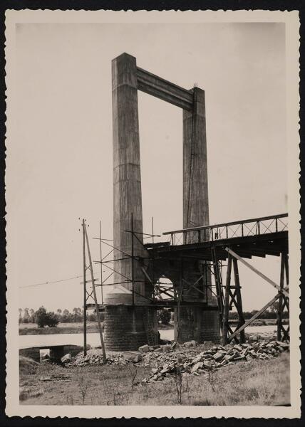 Pont routier de Bouchemaine