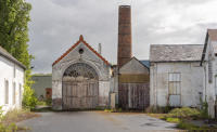 Usine textile Leroux Laroche puis FTB, puis imprimerie Typolac puis Colwell, 37 rue Gambetta