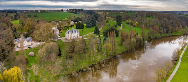 Demeure de villégiature dite château