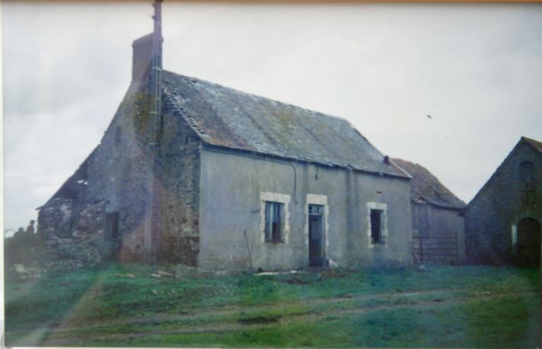 Prieuré de chanoines de Prémontré Notre-Dame-de-la-Mancellière et ferme, actuellement maison - la Basse-Mancellière, Saint-Jean-sur-Erve