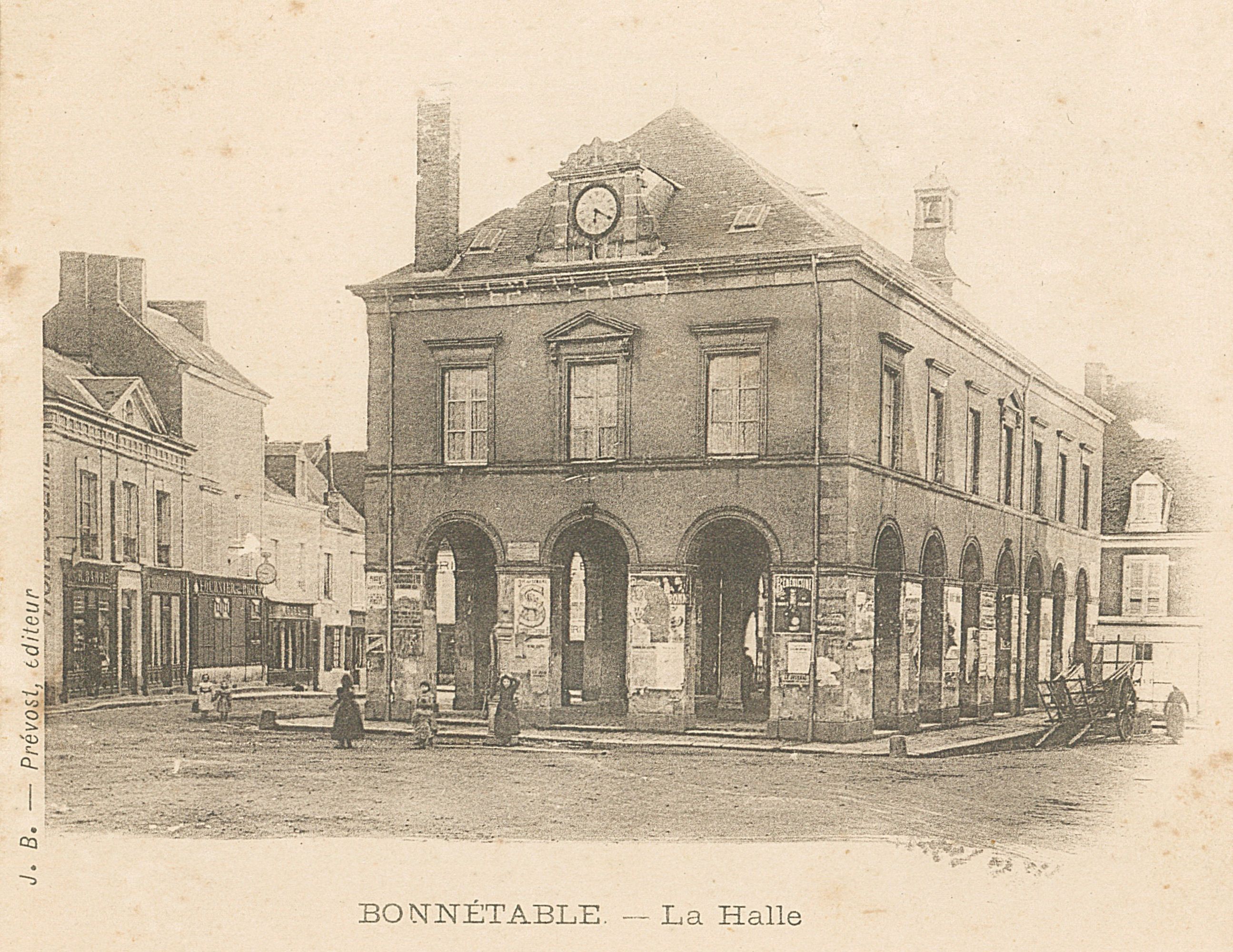 Halle au blé puis halle et justice de paix puis salle des fêtes de Bonnétable