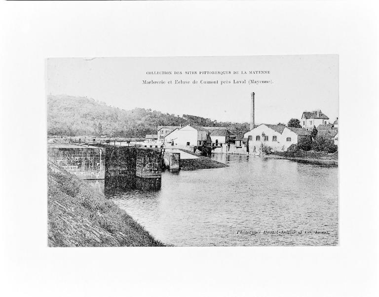 Moulin de la Tombe, puis usine de taille de marbre dite scierie de marbre de Cumont, actuellement usine Rocamat de taille de marbre et de granite - Cumont, Laval