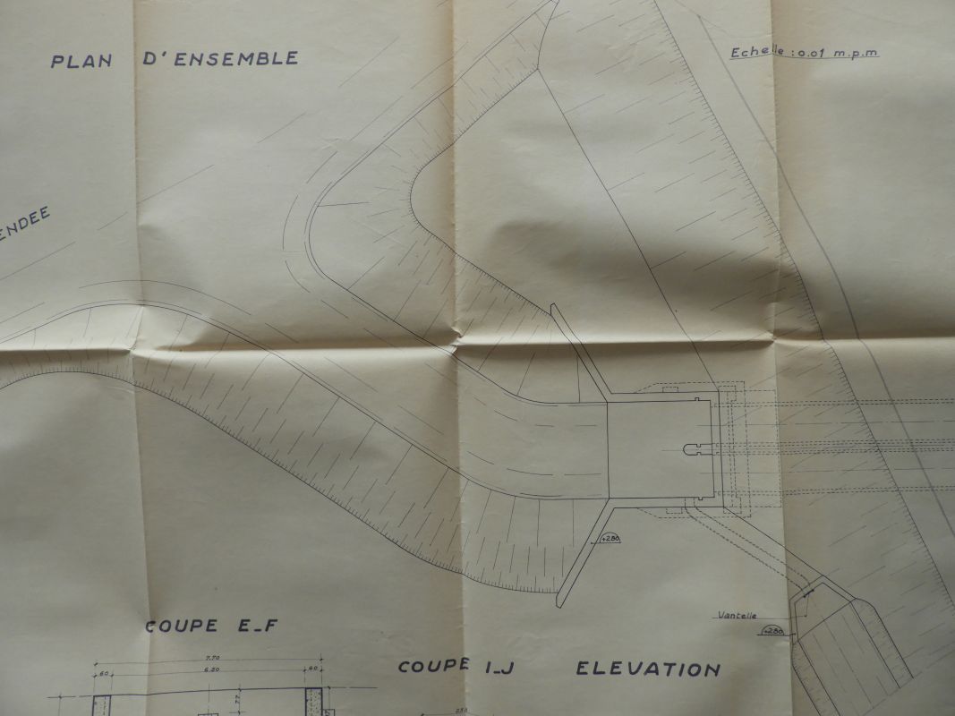 Aqueduc et écluse du Gouffre ; Route de La Rochelle