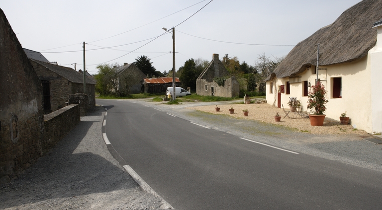 Rangée de maisons, 33, 35, 37 rue des Pradeleaux