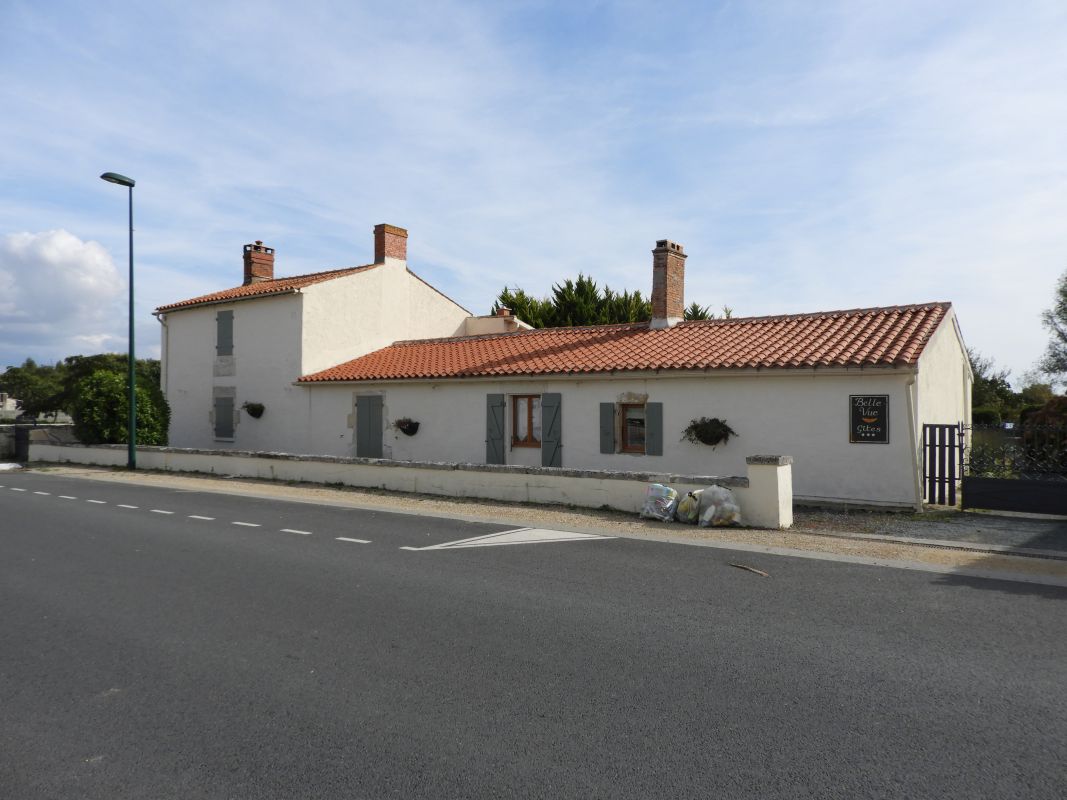 Maisons, fermes : l'habitat à Puyravault