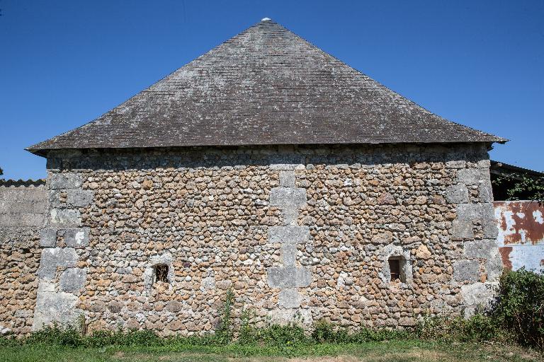 Ferme, actuellement maison, la Tricotière