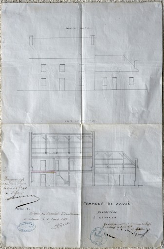 Presbytère, actuellement 2 maisons