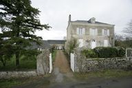 Ferme, puis écart - 22 rue des Grottes, anciennement la Place, Saulges