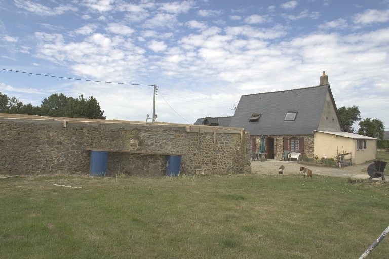 Ferme, actuellement maison, la Robichère