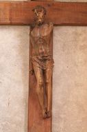 Statue : Christ en croix n° 1