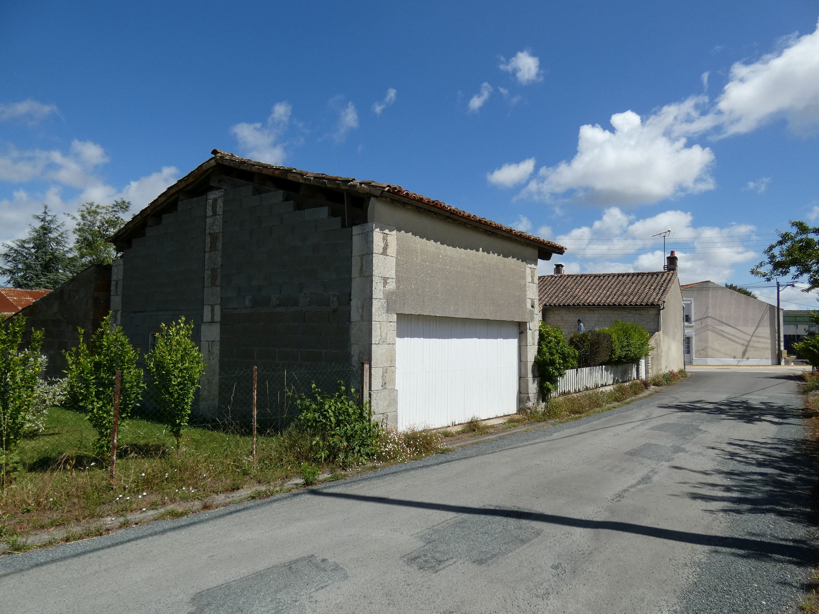 Ferme, actuellement maison, 60 rue Principale