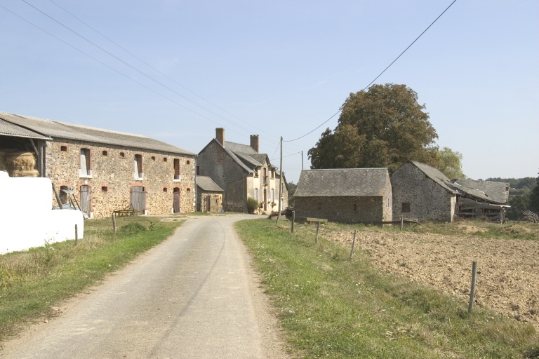 Manoir, puis ferme, actuellement maison, le Boulay